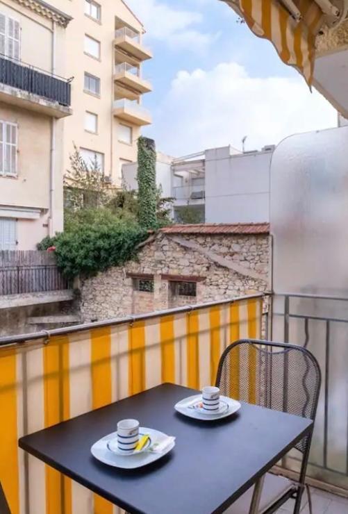 Ferienwohnung 3 Pieces- Vieux Port- Terrasse - Parking Possible Cannes Exterior foto